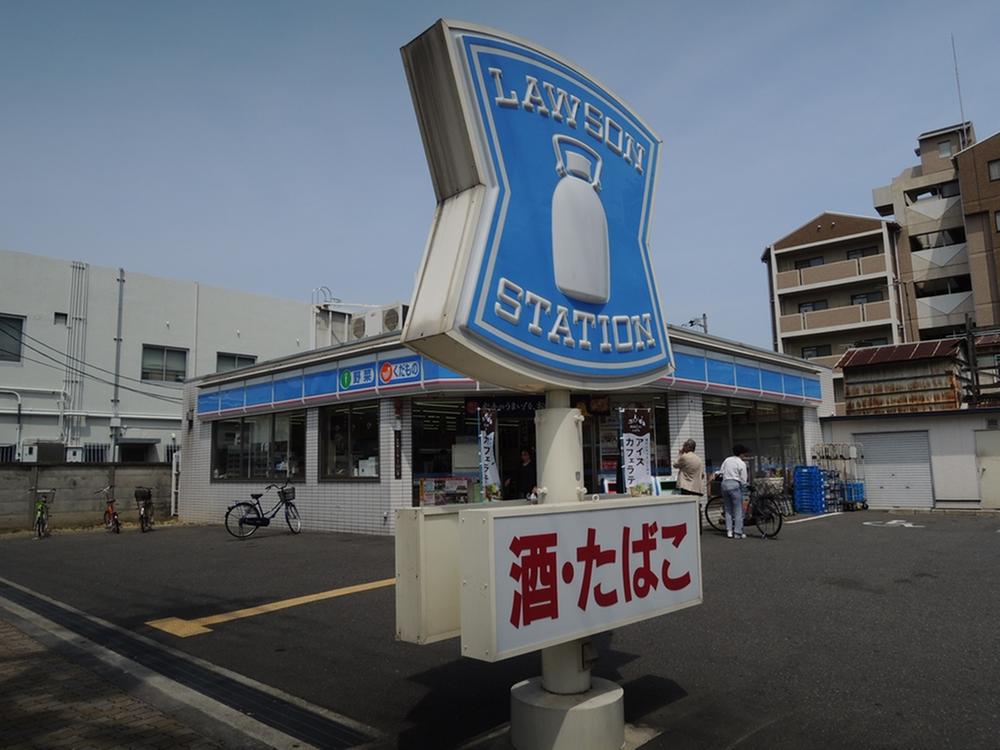 Convenience store. 641m until Lawson Hanatenhigashi Third Street shop