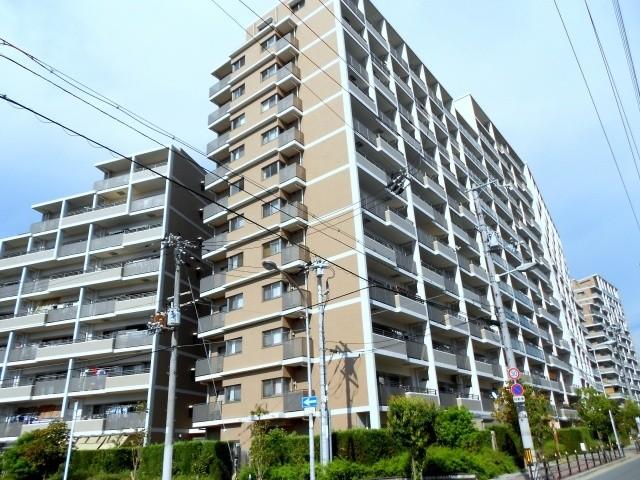 Local appearance photo.  ◆ It is cool a large apartment !!!