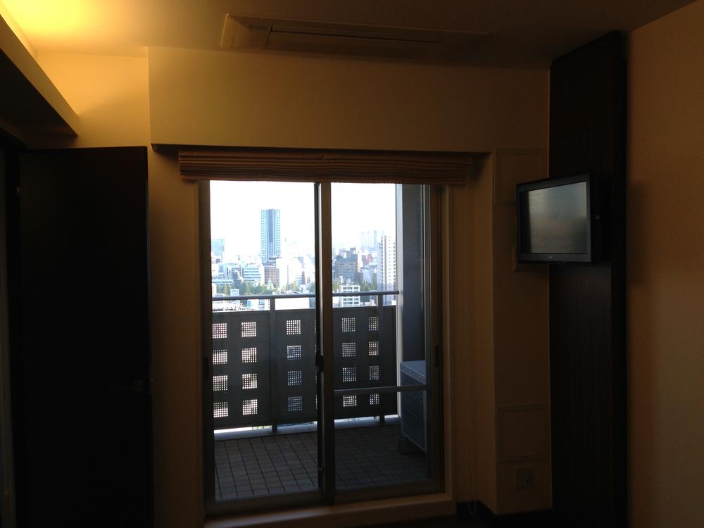 Non-living room. Indoor (10 May 2013) Shooting