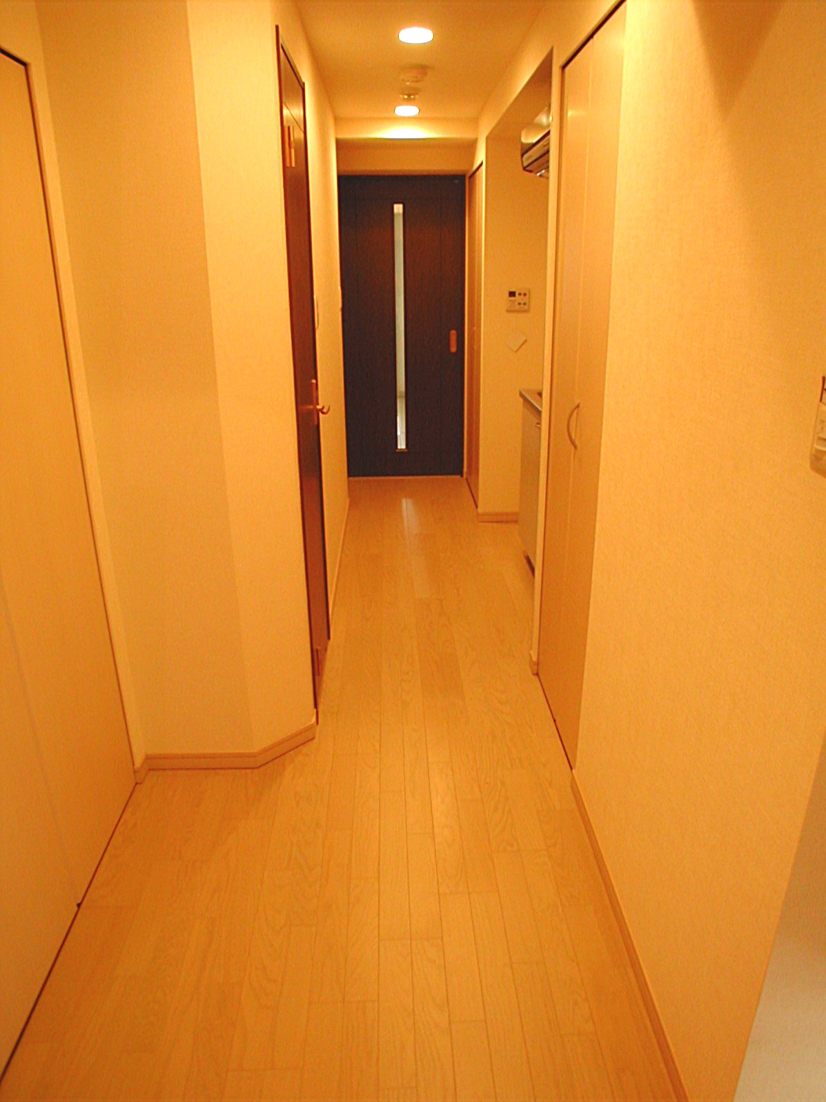 Other room space. Corridor part with no feeling of pressure! !