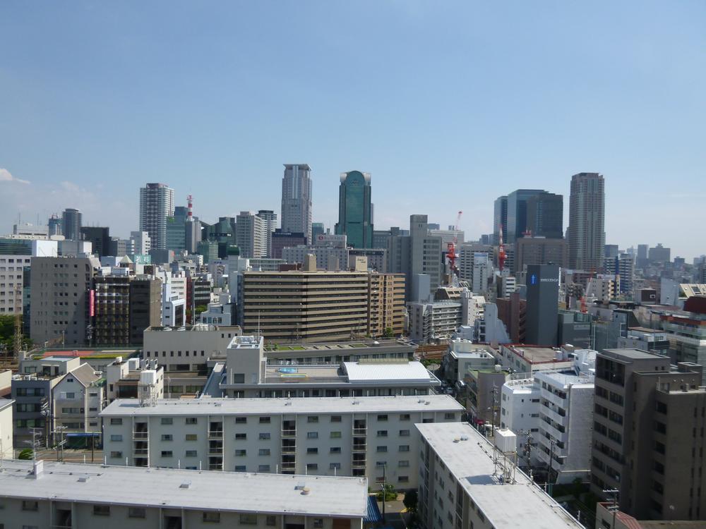 View photos from the dwelling unit. View from the local site (July 2013) Shooting