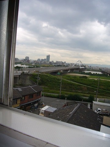 View. Yodogawa views from the kitchen window It will be fun cooking