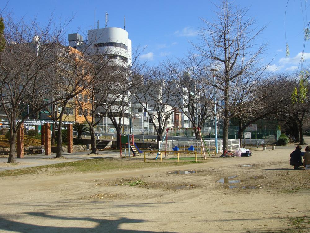 park. Facing the south Tenma park south Tenma park.
