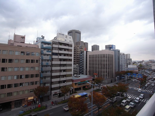 Other. It is also a good view from the veranda because there is no building in the vicinity. 