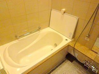 Bath. Bathroom ventilation dryer with bus