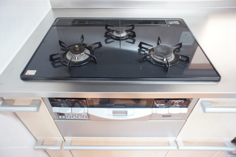 Kitchen. Grill with gas 3-burner stove