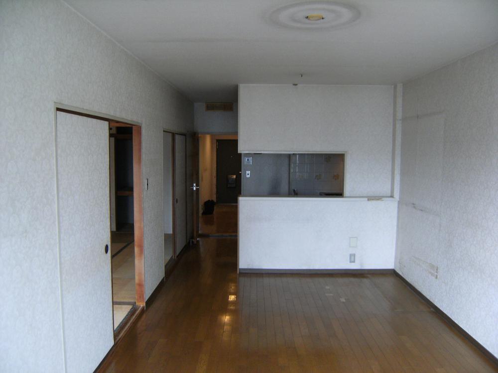 Living. Indoor (11 May 2013) Shooting