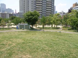 park. Ogimachi to the park (park) 659m