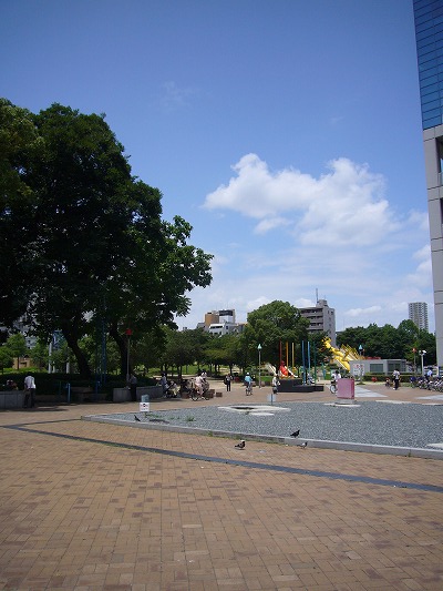 park. Ogimachi to the park (park) 392m