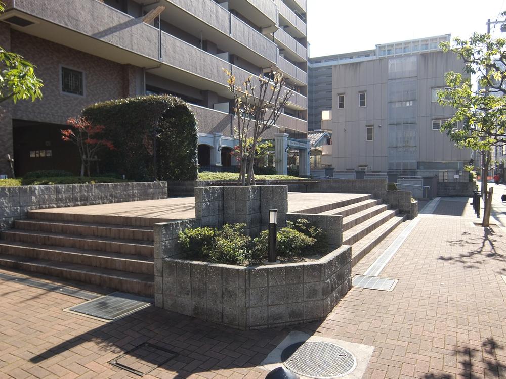 Other local. There park on site