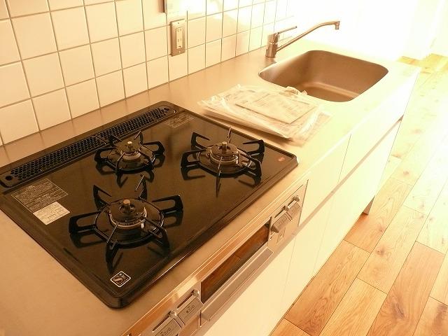 Kitchen. Clean kitchen just replaced