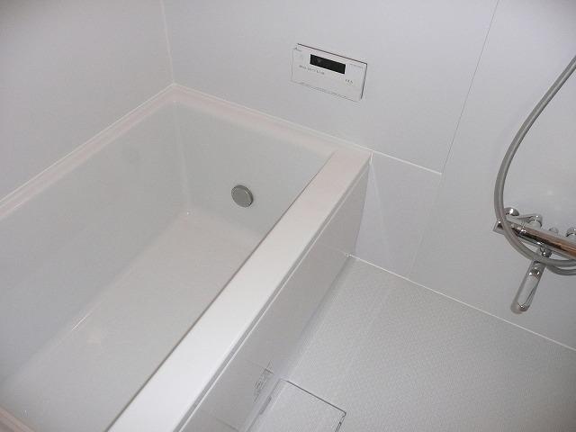 Bathroom. Bathing of add fueled. There is also a ceiling shower, such as hotels.