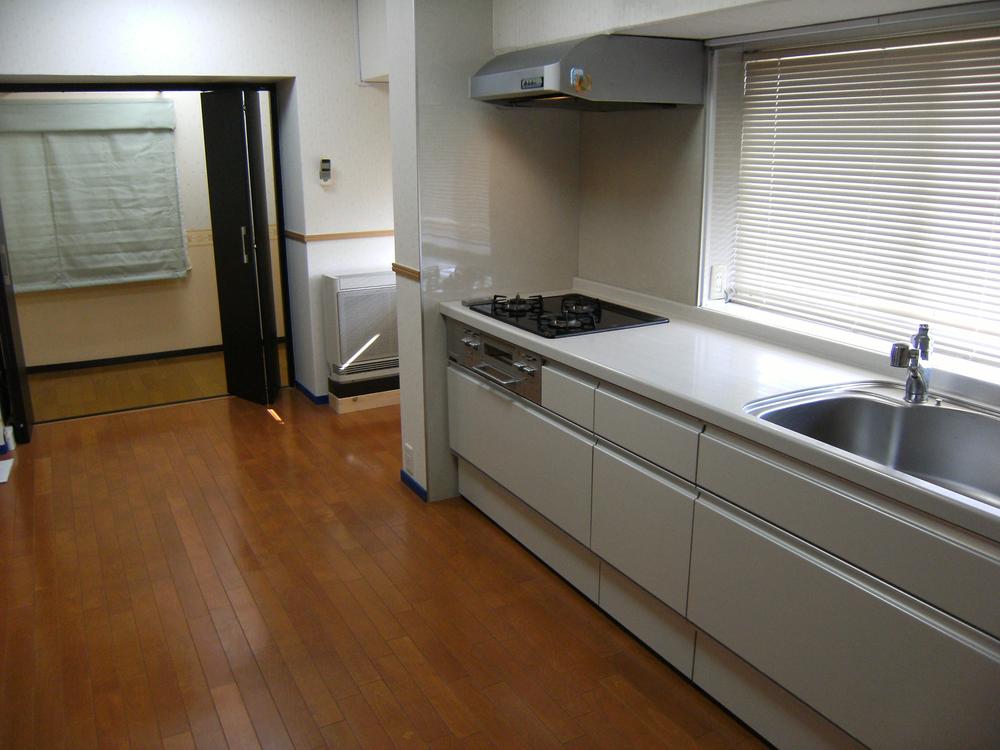 Living. Indoor (12 May 2013) Shooting