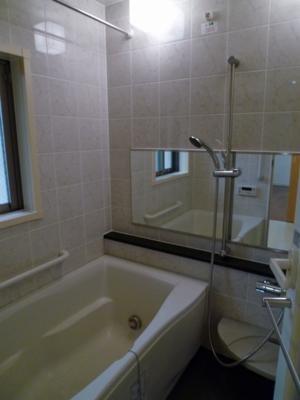 Bathroom. For the current you live, The photograph is an image.  ※ In fact the room is based on white.