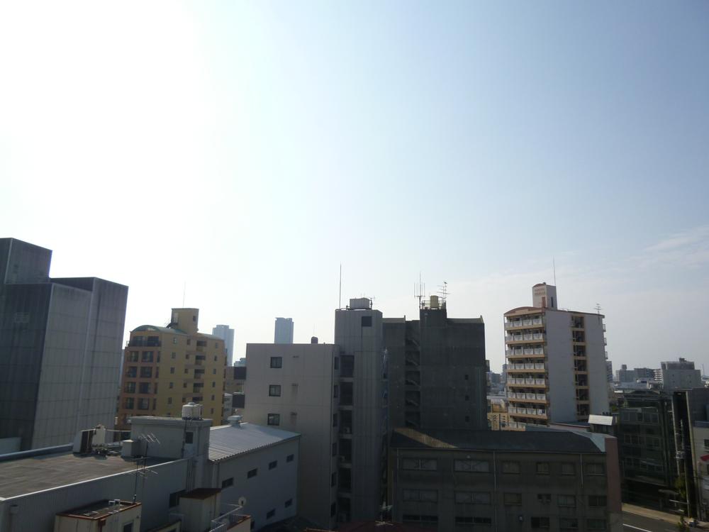 View photos from the dwelling unit. View from the site (November 2013) Shooting