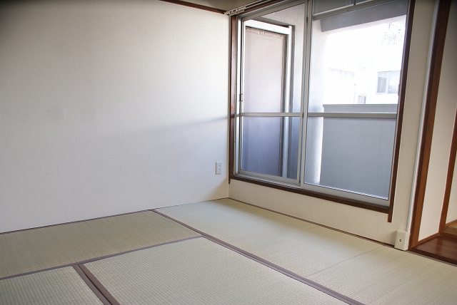 Other. Japanese-style room leading to the balcony !!!