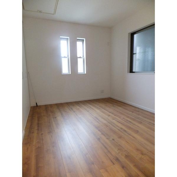 Non-living room. With attic storage 2 Kaiyoshitsu