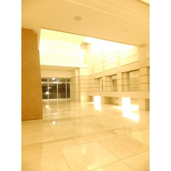 Entrance. very beautiful