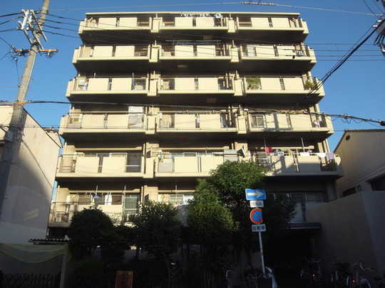 Local appearance photo