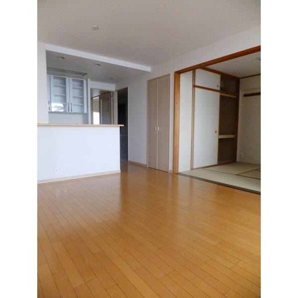 Living. Good per diem in the southeast direction