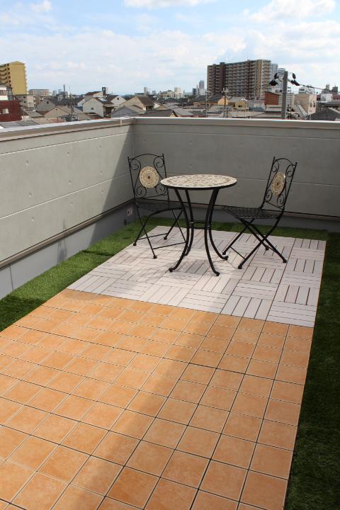 Model house photo. Sky balcony