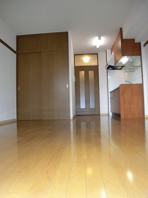 Living and room