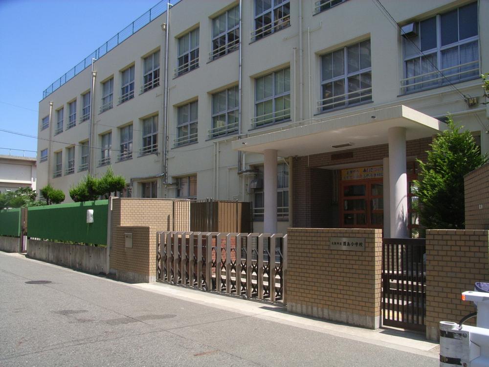 Primary school. 170m to Osaka Municipal Torishima Elementary School