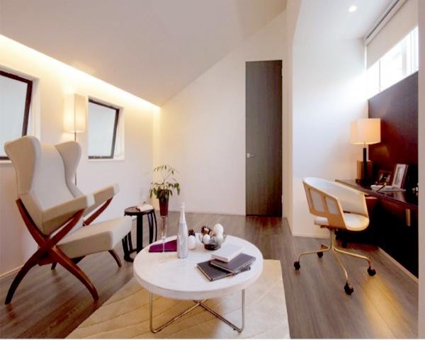 Wash basin, toilet. It will be construction cases.