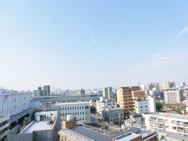 View photos from the dwelling unit. View from the site (December 2013) Shooting