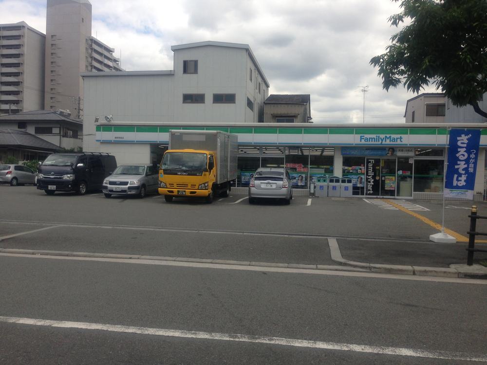 Convenience store. 180m to FamilyMart