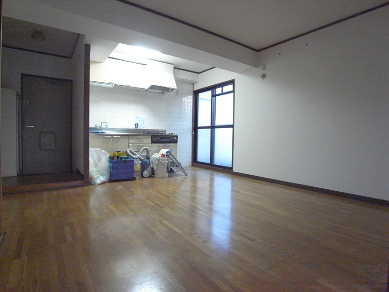 Living and room