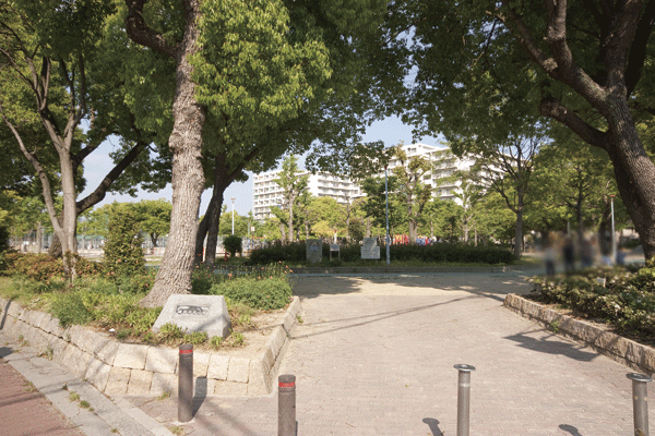 Surrounding environment. Isoji Central Park (7 min walk ・ About 530m)