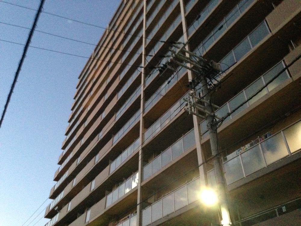 Local appearance photo. Local (11 May 2013) Shooting