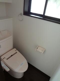 Toilet.  [Minato-ku, real estate buying and selling] Space calm