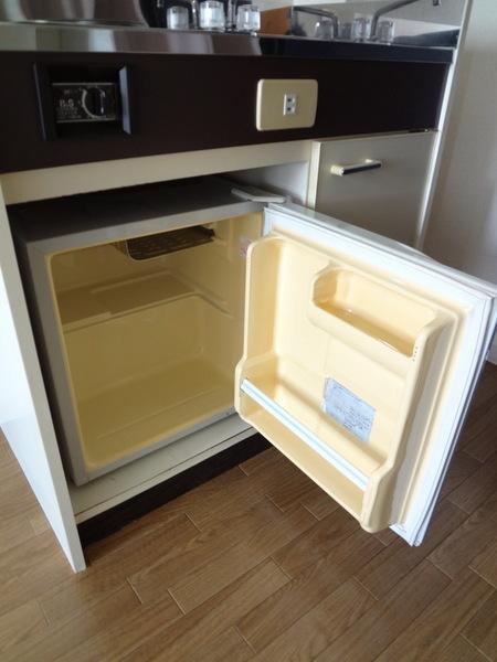 Other Equipment.  [Minato-ku, rent] If available glad mini fridge ☆ 