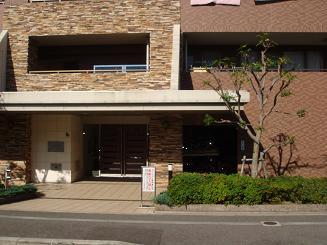 Entrance. 2005 registration Osaka crime prevention model apartment