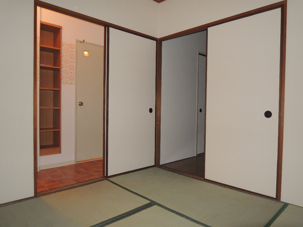 Living and room