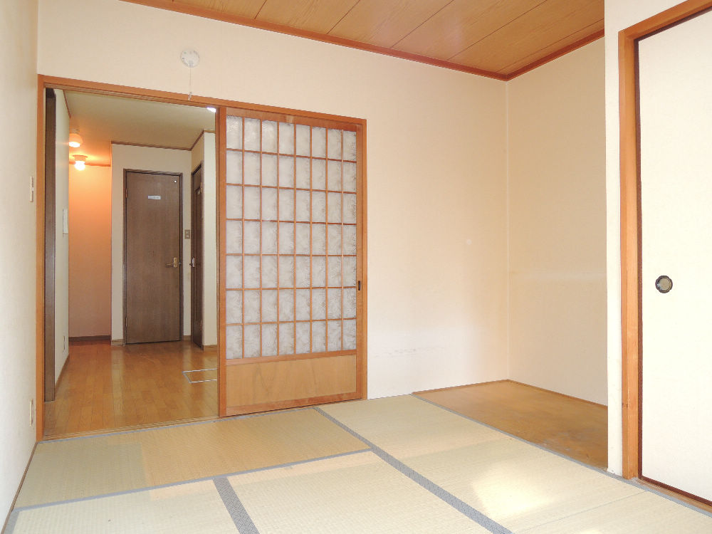Living and room