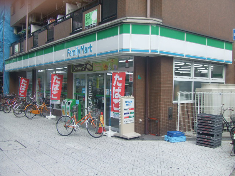 Convenience store. FamilyMart Bentencho Station store up to (convenience store) 220m