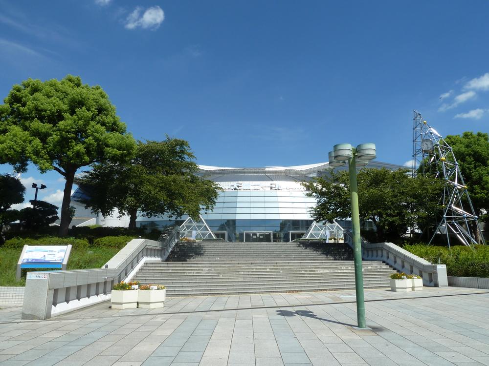 park. 180m Osaka Municipal Central Gymnasium until the Osaka Municipal Central Gymnasium