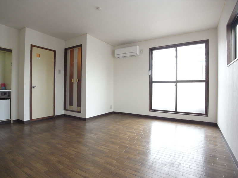 Living and room