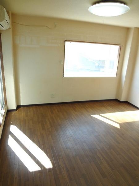 Living and room.  [Minato-ku, rent] Spacious spacious