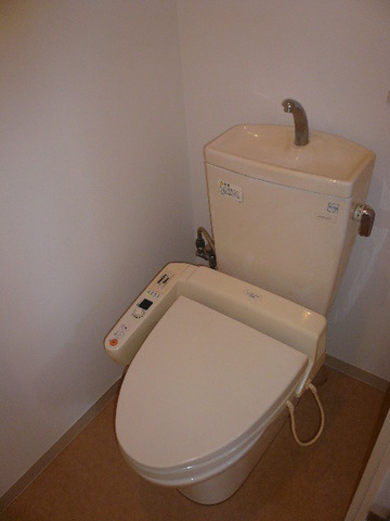 Toilet. Toilet (with washlet ・ Performance guarantee less)