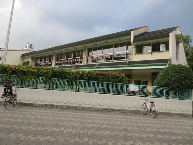kindergarten ・ Nursery. 340m to Osaka Municipal Sakuramiya kindergarten