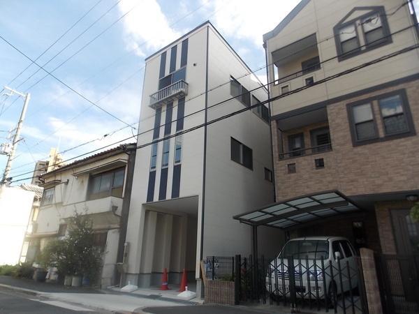 Local appearance photo. station ・ Conveniently it is living in the shopping facilities within walking distance