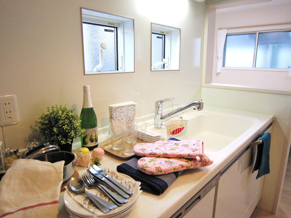 Model house photo.  ◆  kitchen  ◆ Storage space is a lot of kitchen