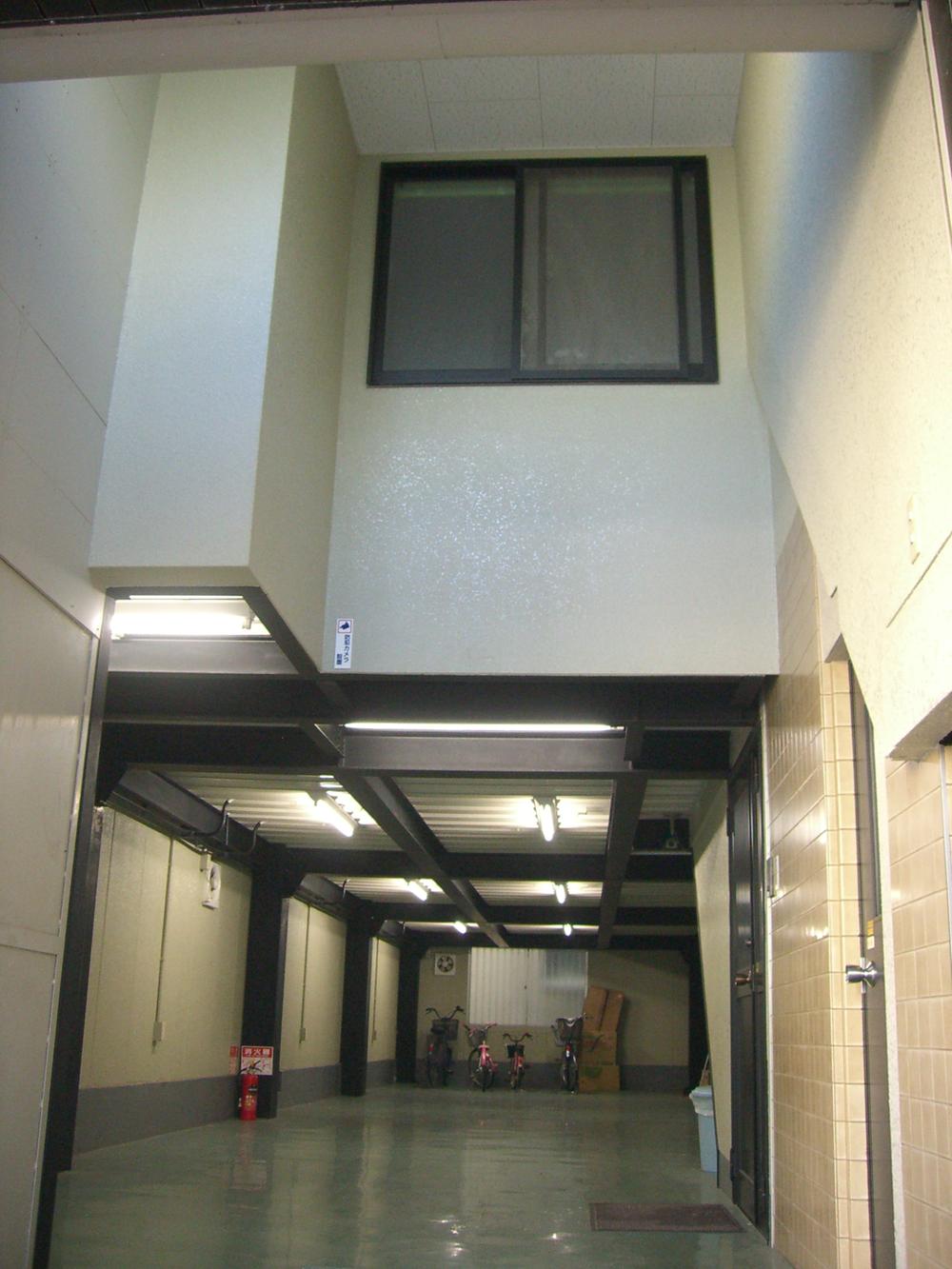 Parking lot. 1st floor Garage ・ Warehouse ・ Multipurpose space ・ Fukinuki