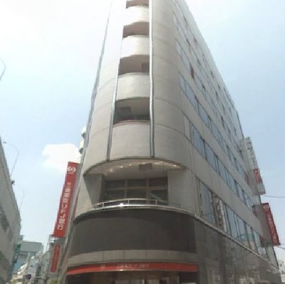 Bank. 185m to Bank of Tokyo-Mitsubishi UFJ Bank (Bank)