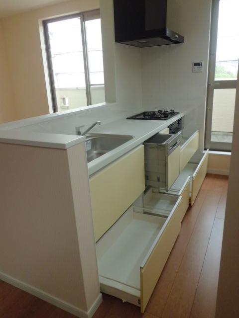 Same specifications photos (Other introspection). Same specification kitchen, Efficiency of the dishes in the kitchen is also up ↑