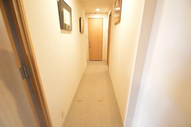 Entrance. Indoor corridor